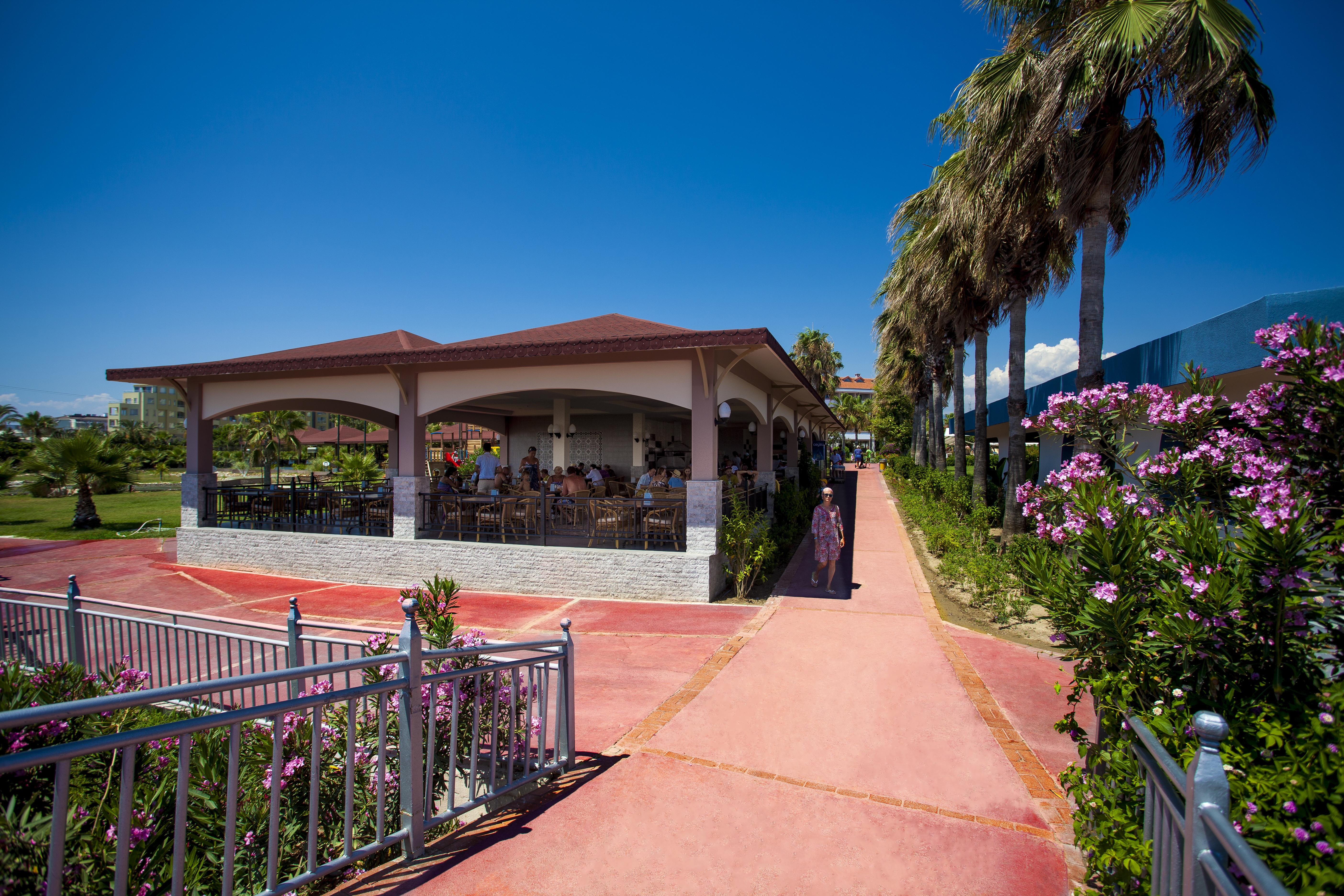 Club Hotel Turan Prince World - Kids Concept Side Exterior photo